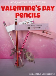 Candy-free valentines: Valentina's day pencils 