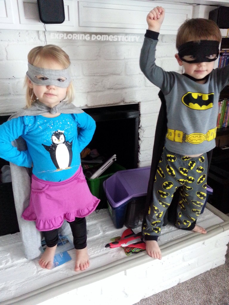 Two-Minute T-Shirt Superhero Cape and mask