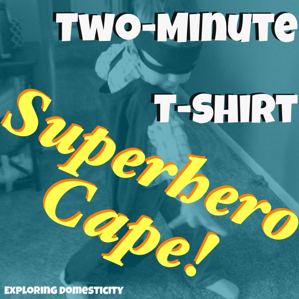 Two-minute T-shirt Superhero Cape