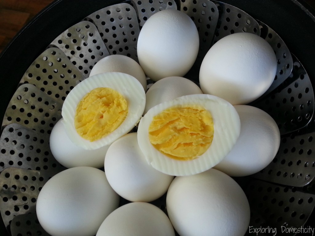 easy-to-peel and perfect hard-boiled eggs - steamed