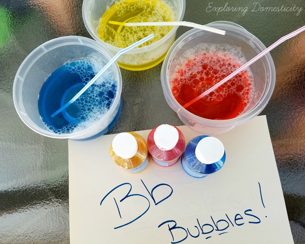 ABCs of Summer Art Activity: bubble painting - letter B
