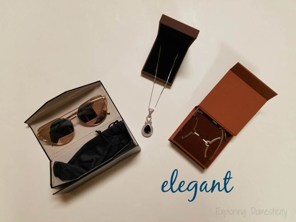 Autumn Wins Giveaway Hop - elegant prize pack