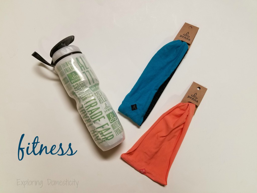 Autumn Wins Giveaway Hop - prAna prize pack