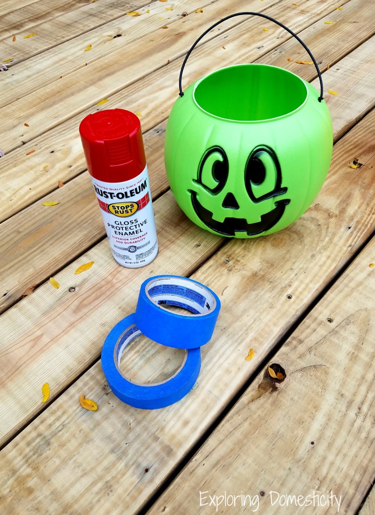 DIY Personalized Halloween Pumpkin Bucket