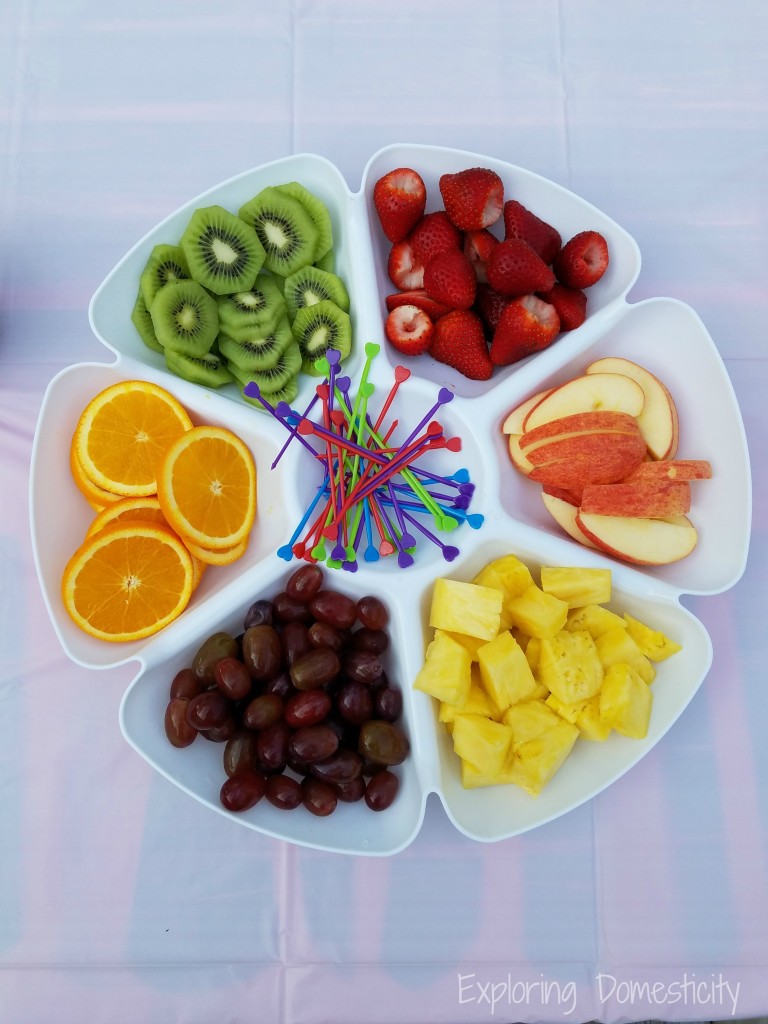 Rainbow Birthday Party: Fruit