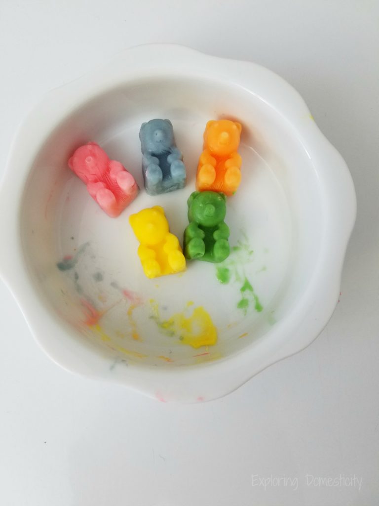 Rainbow Yogurt Bites - fun and colorful frozen yogurt bears