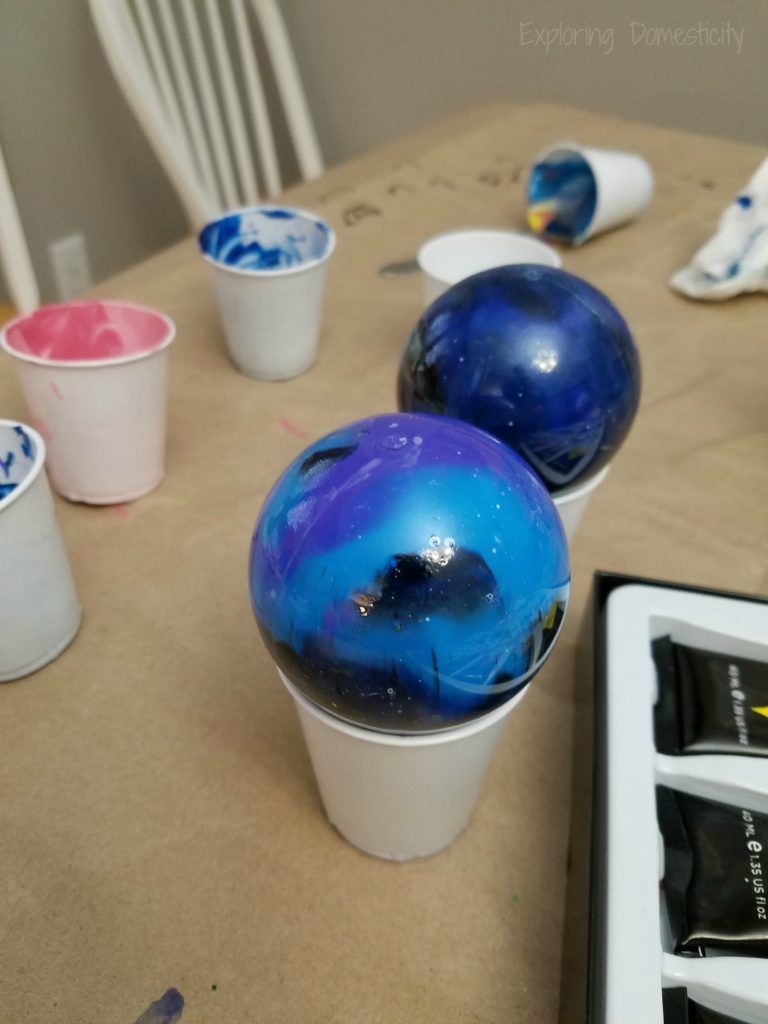 DIY Galaxy Ornaments - acrylic paint pour technique