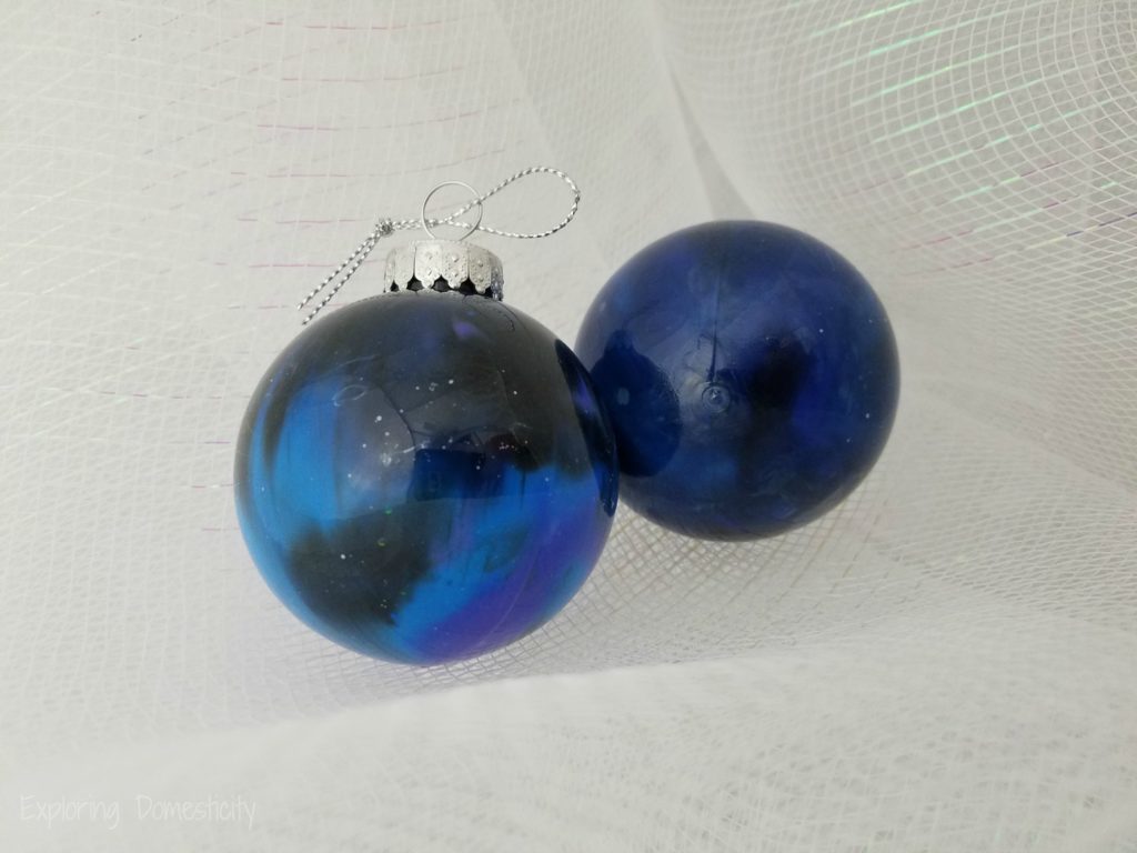 acrylic diy ornaments Paint Exploring Galaxy DIY Ornaments â‹† Ornaments: Poured Domesticity Christmas