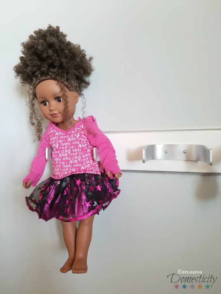 DIY 18 inch doll holder - works for any 18 inch doll (American Girl, My Life, Our Generation, etc)