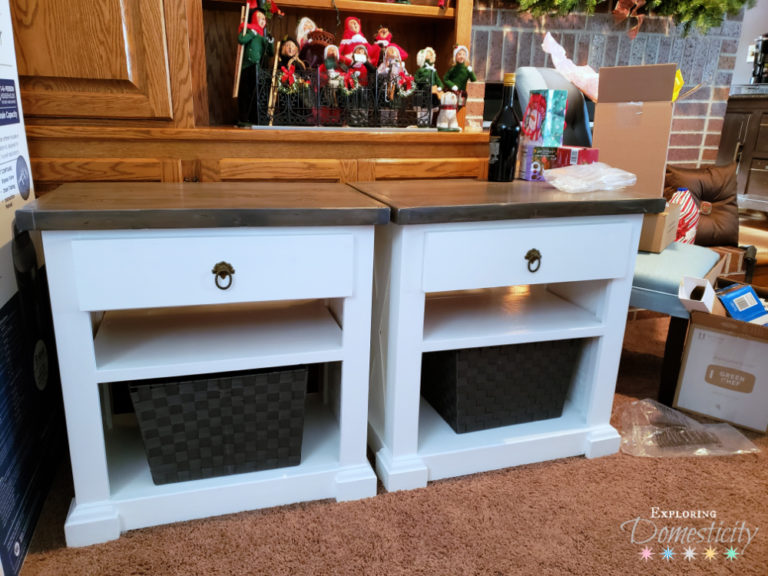 DIY Farmhouse Bedroom Furniture ⋆ Exploring Domesticity