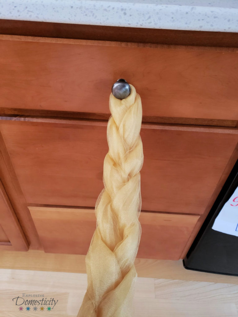 Rapunzel hair DIY braiding