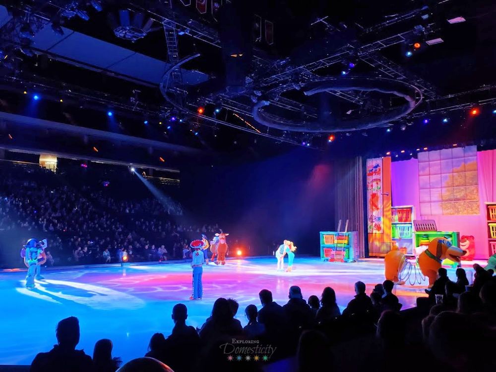 Disney on Ice: Worlds of Enchantment - Toy Story