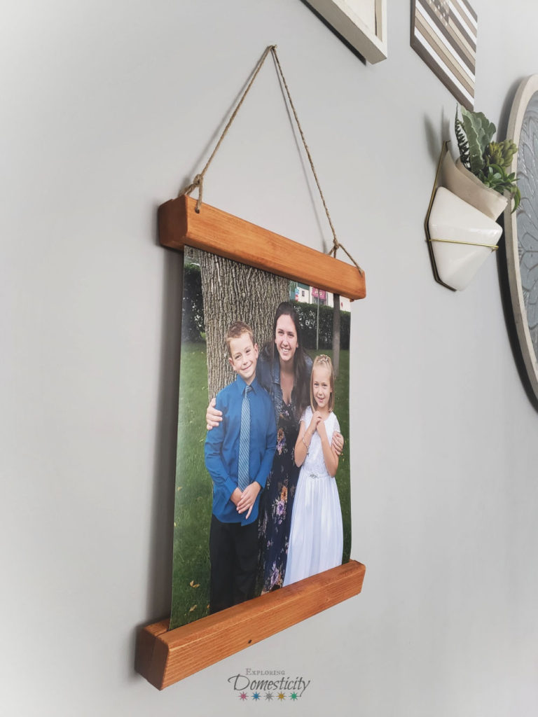 Easy DIY photo frame