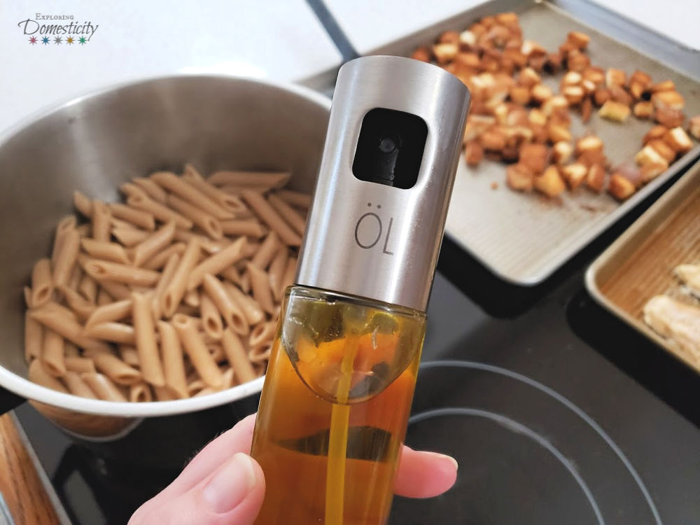 Spray Oil for pasta and croutons